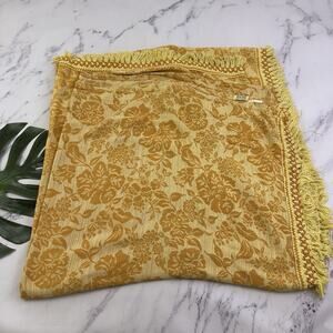Bates Bedspreads Vintage 70s Coverlet King Size Yellow Jacquard Floral Crochet